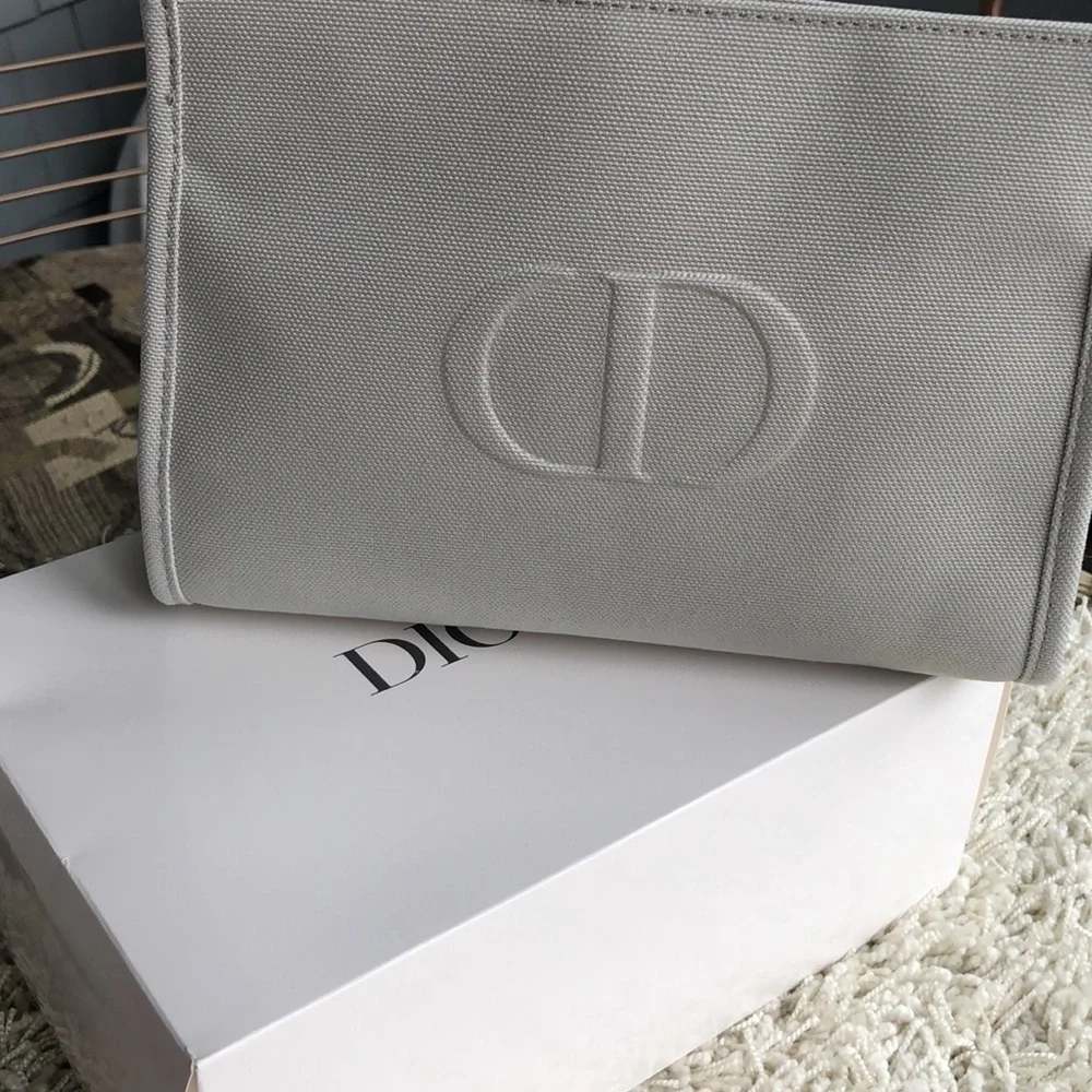 Dior Makeup poach new - Picture 8 of 12